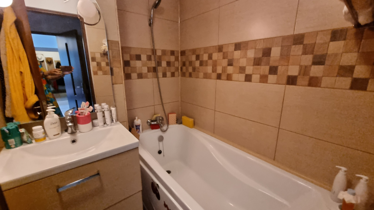 Vanzare apartament 2 camere modern in zona Centrala-Hale