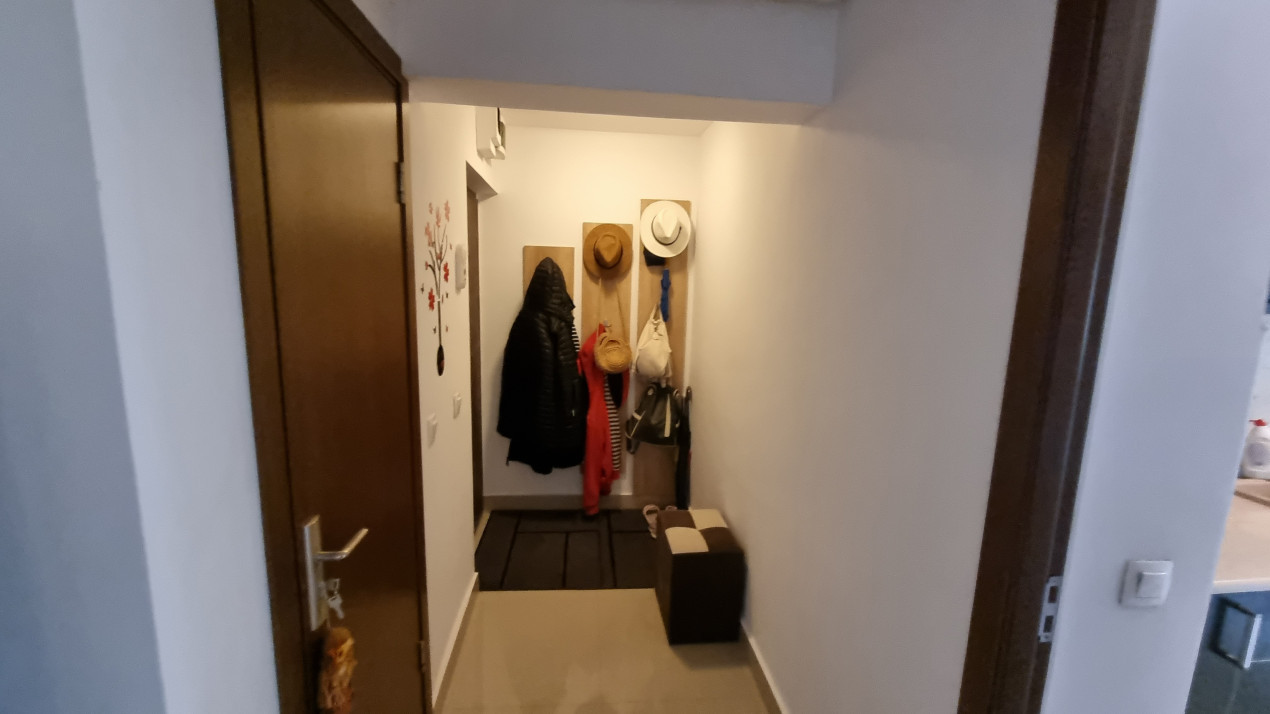 Vanzare apartament 2 camere modern in zona Centrala-Hale